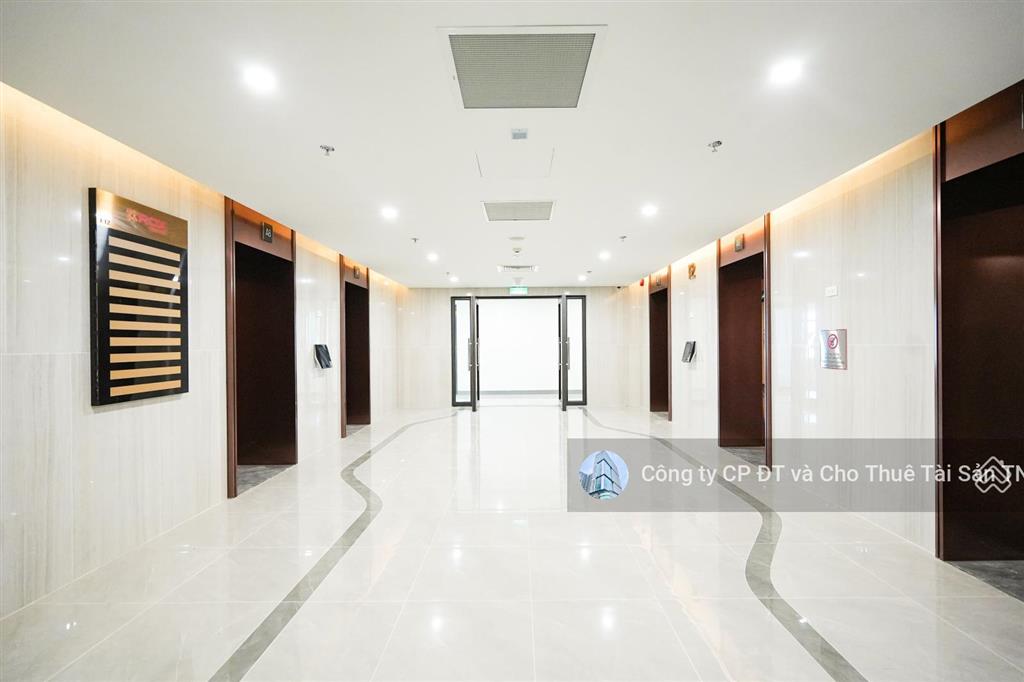 Chính chủ cho thuê văn phòng chuyên nghiệp rox tower goldmark city 136 hồ tùng mậu