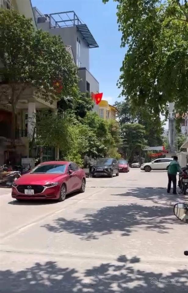 Bán nhà lk 2 mặt tiền, mặt phố, tiềm năng tăng giá, gần các trường đh lớn, kết nối giao thông 26 tỷ