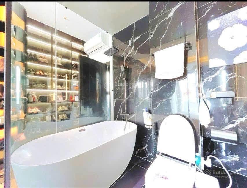 Nhà đẹp 3 tầng tân mỹ, q7, sàn 120m2 (4 x 10m), 3pn, 3wc 7.199 tỷ