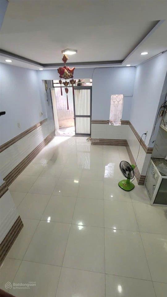 Bán nhà 2 tầng cạnh hxh trần hưng đạo, quận 1, nở hậu, 5.1 tỷ