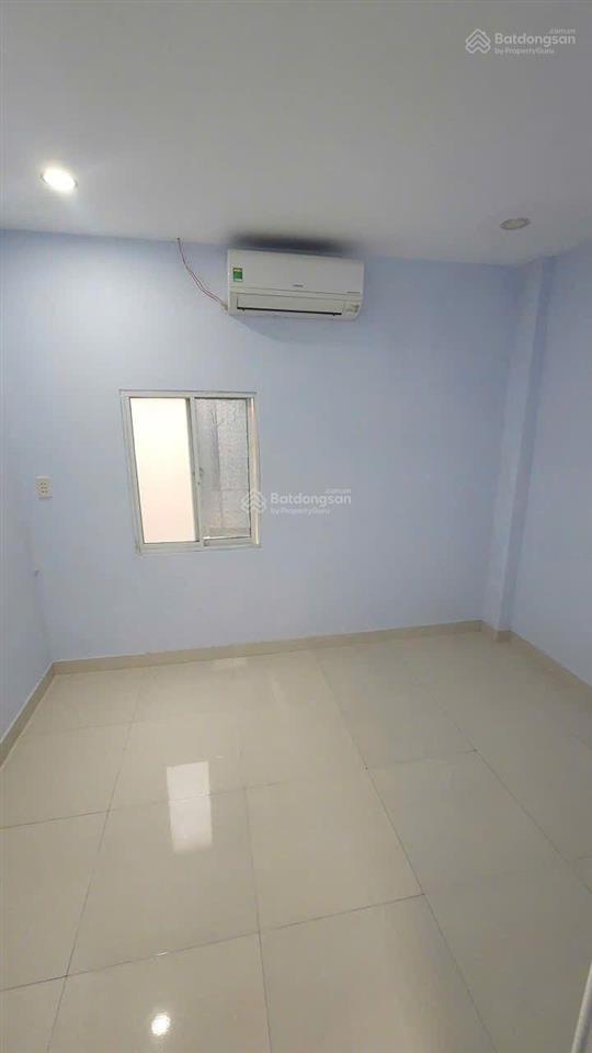 Bán nhà 2 tầng cạnh hxh trần hưng đạo, quận 1, nở hậu, 5.1 tỷ