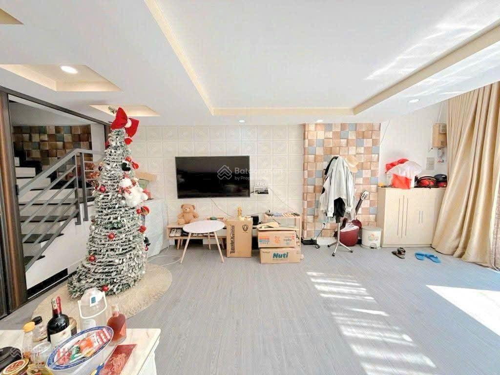 Bán nhà 3 tầng trần xuân soạn, quận 7, hxh, ngang 4.8m, 6.5 tỷ