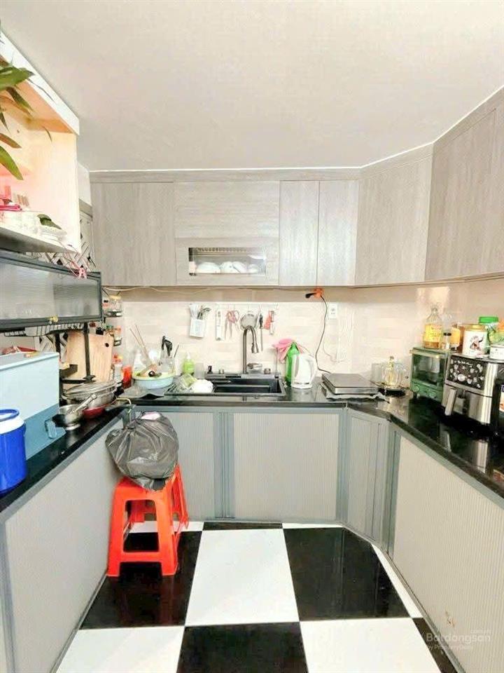 Bán nhà 3 tầng trần xuân soạn, quận 7, hxh, ngang 4.8m, 6.5 tỷ