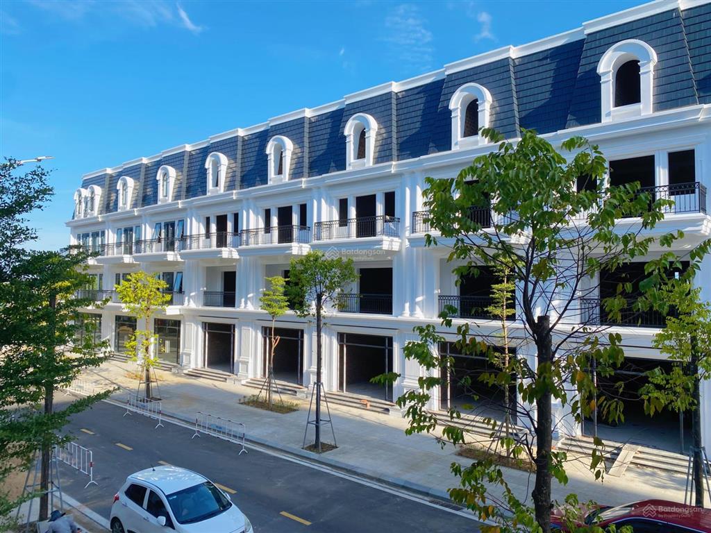 7, x tỷ cho nhà phố thương mại 4 tầng  phú xuân city có gì để đáng xuống tiền?