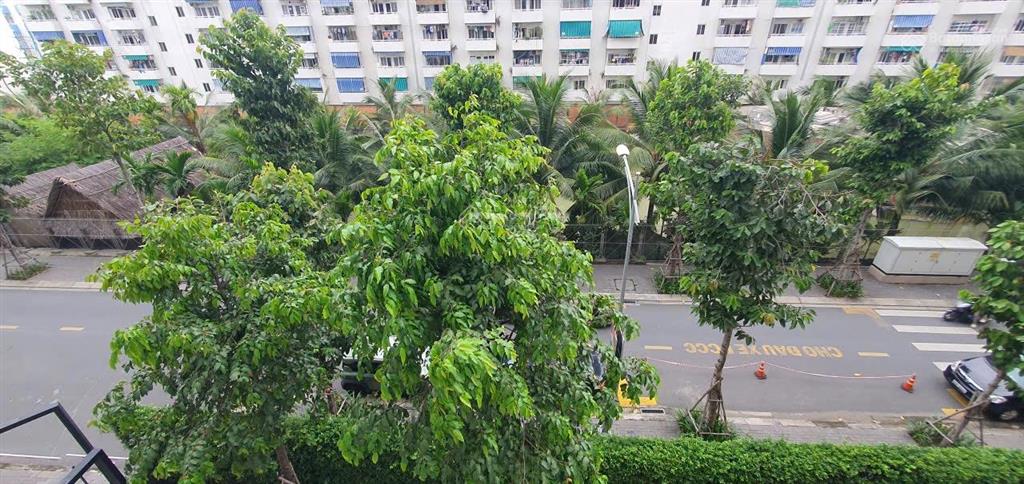 Chính chủ cho thuê căn studio tầng sân vườn akari city nhận nhà ngay, giá 6tr/th