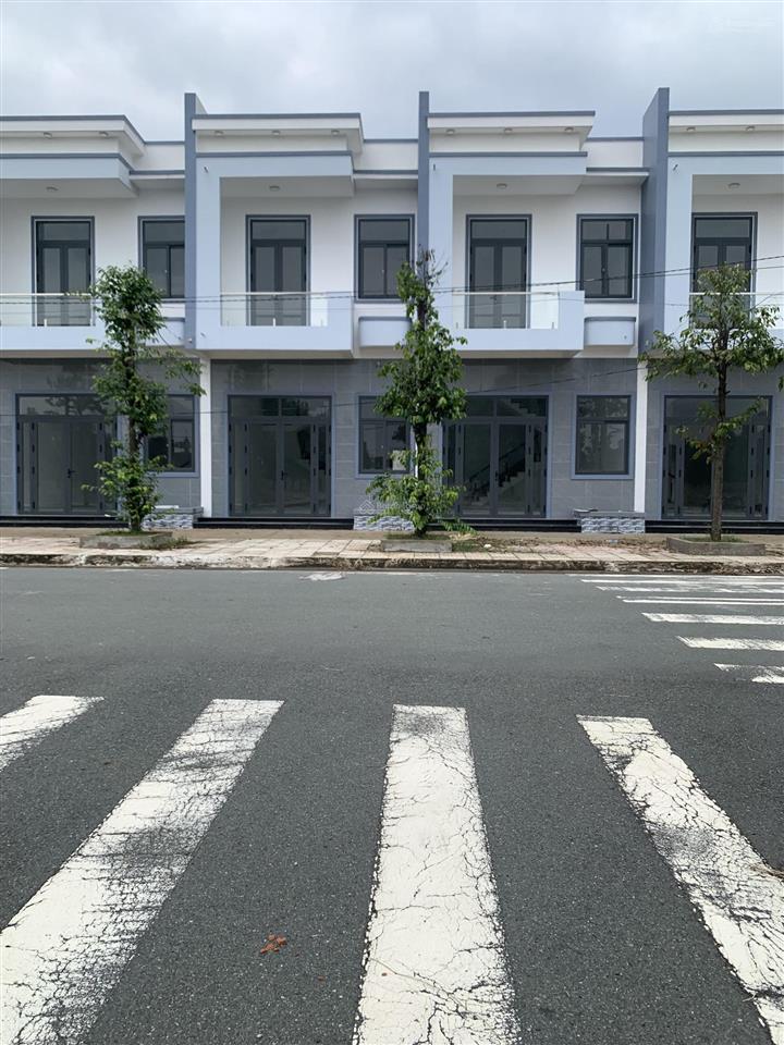 Bán nhà riêng view đẹp tại nhà ở xã hội kcn cầu tràm, 1,715 tỷ, 117m2