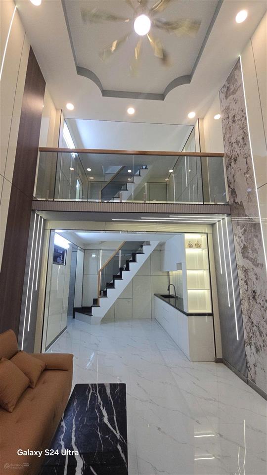 Bán nhà mới xây tại an bình, 5,99 tỷ, 30m2, 3pn, 3wc, 4 tầng, hàng hiếm sổ nở hậu