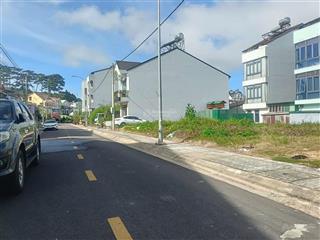 Bán đất kqh pht cách hồ xuân hương 800m, ga đà lạt 400m (chính chủ)