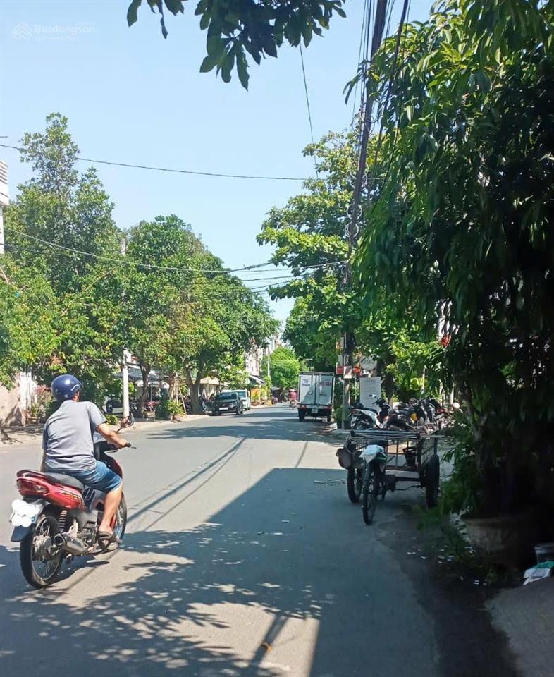 Bán nhà c4 mặt tiền ngô quyền, tuy hoà
đang cho thuê có dòng tiền ổn định diện tích 86,5m2