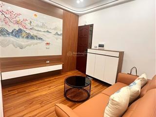 Bán căn hộ chung cư n3a trung hoà  nhân chính. dt 50m2. tk2pn  1wc. giá hơn 4 tỷ. nhà đẹp.