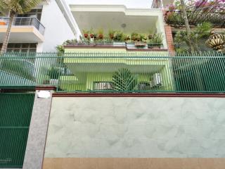 Bán nhà lớn chính chủ phú nhuận, 116m2, đường xe hơi, khu cán bộ cao cấp, ít nhà bán, giá 20.85 tỷ