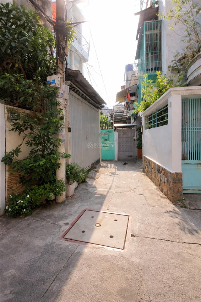 Bán nhà phú nhuận căn góc, 42m2 klg, cách hẻm xe tải 1 căn, thông tứ phía, 7.3tỷ tl