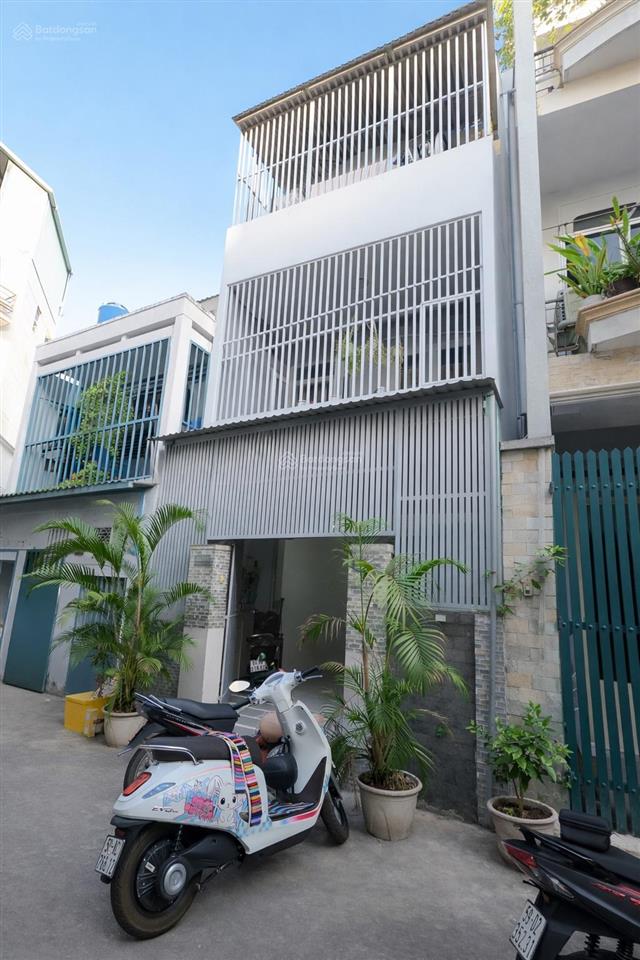 Bán nhà hoàng văn thụ, 73m2, ngang 4.5m, 3 tầng, 4 phòng ngủ 4 toilet, 9.45 tỷ