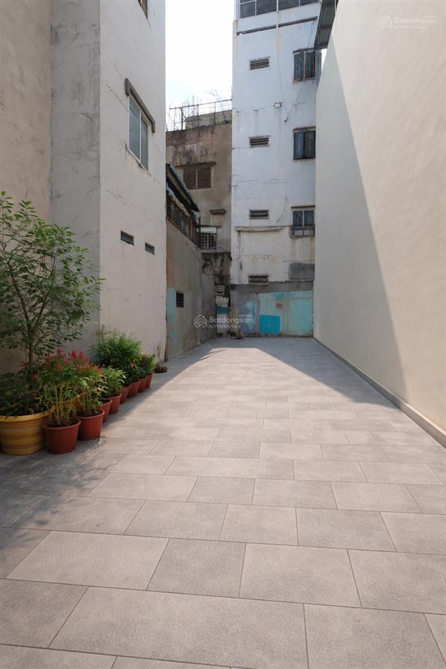 Bán đất trống lê văn sỹ, phú nhuận, 5.5 x 14m, hxh, cho phép xây cao tầng, 7.8 tỷ