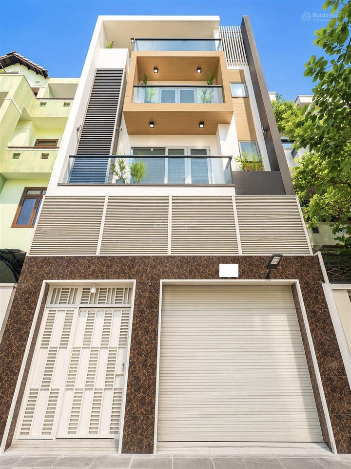 Bán nhà lớn thích quảng đức, phú nhuận, 7 x 12m 82m2, 5 tầng, nội thất gỗ xịn, khu phân lô, 24.9 tỷ