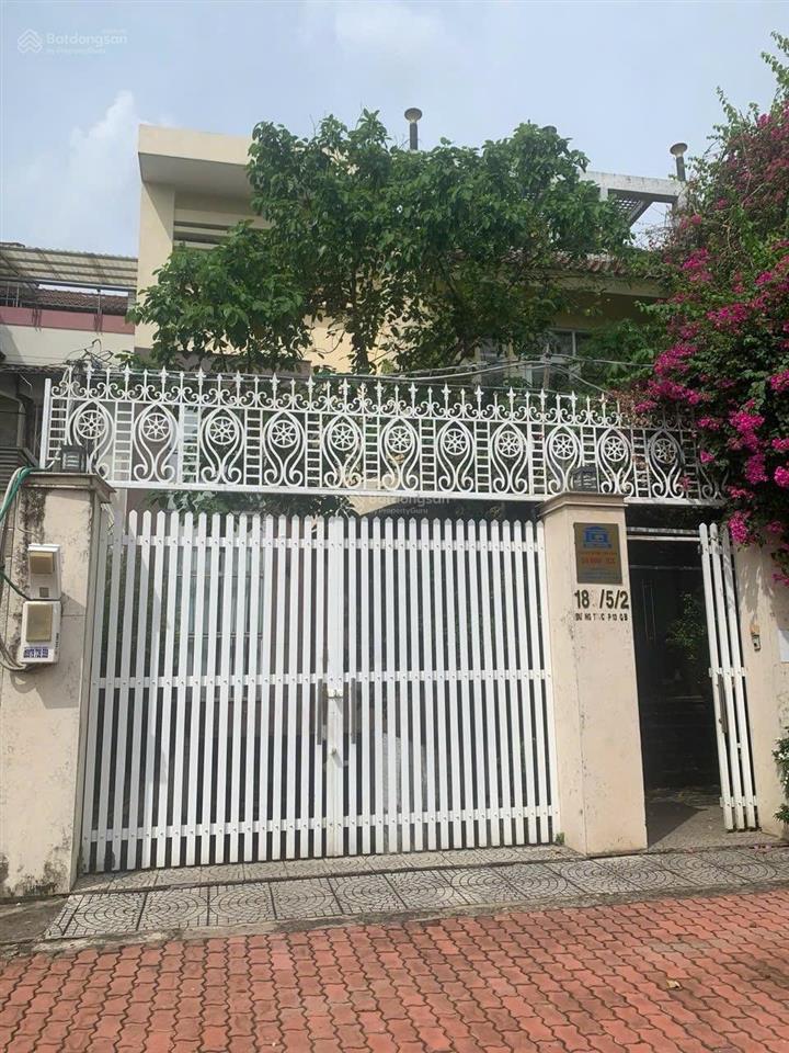 Cho thuê biệt thự đặng thuỳ trâm, 220m2, 5pn, có hầm để xe hơi, giá 30tr/tháng