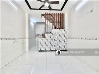 Hxh thành mỹ, ngang 4 dài 12, có khoảng sân rộng trước nhà, giá 7,3 tỷ