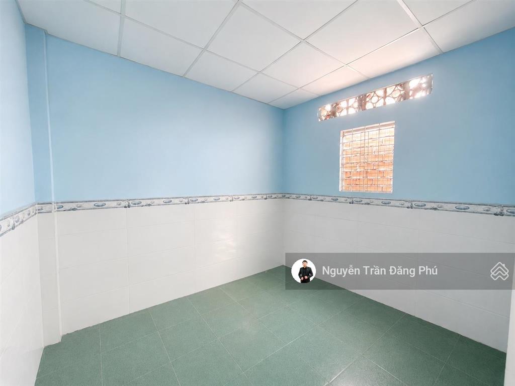 Bán nhà đất nhà phường 4, gò vấp, ngang 4.4m dài 17m, ngay bệnh viện 175, giá 5.6 tỷ