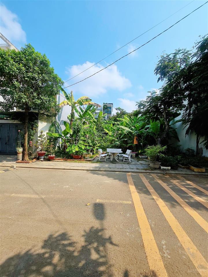 Đất 52m2, đường thông 9m, full thổ cư, sổ đang cần bán, long trường