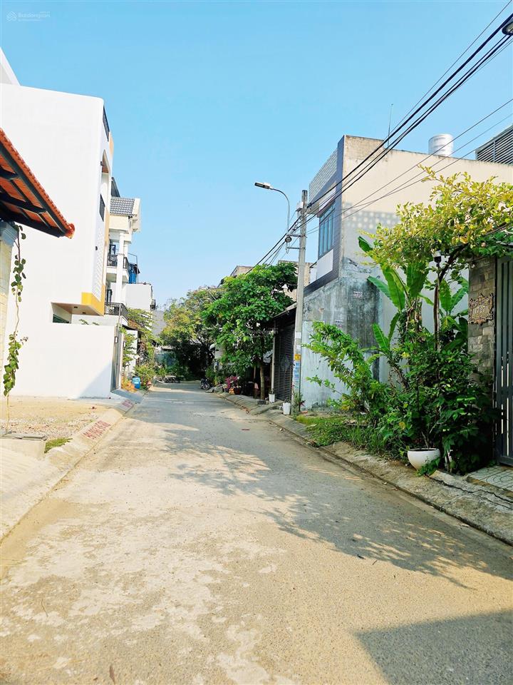 Bán đất long trường 52m2, hẻm 6m thông, không lỗi phong thủy, ko ngập, chủ rất thiện chí.
