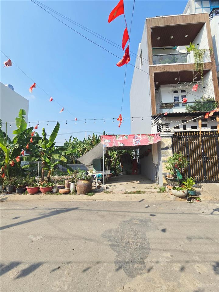 Bán đất gần globalcity, sát liên phường, hẻm xe hơi 8m, không lỗi phong thủy, sổ riêng chính chủ