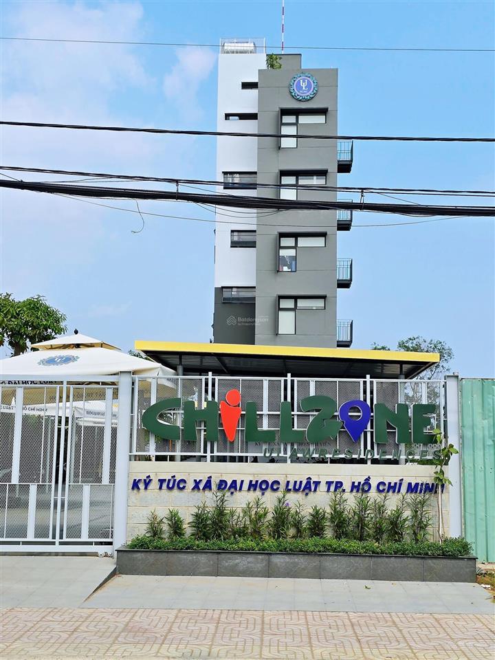 Bán nhà gần chợ long phước, 1 trệt 1 lầu 2pn 3,3 tỷ thương lượng mạnh, sổ riêng hoàn công đủ
