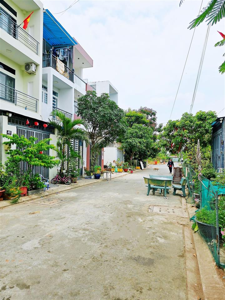 Bán đất 56m2 đường 9m giá 3.09 tỷ, full thổ cư, dân cư hiện hữu, chủ thiện chí.