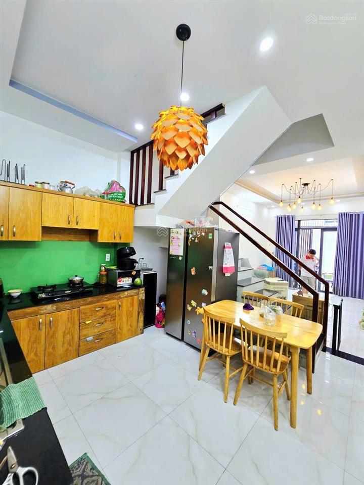 Bán nhà 1 trệt 2 lầu, 51m2 dtsd giá 4.7 tỷ tl, sổ riêng, hoàn công đủ, chủ cực kỳ thiện chí
