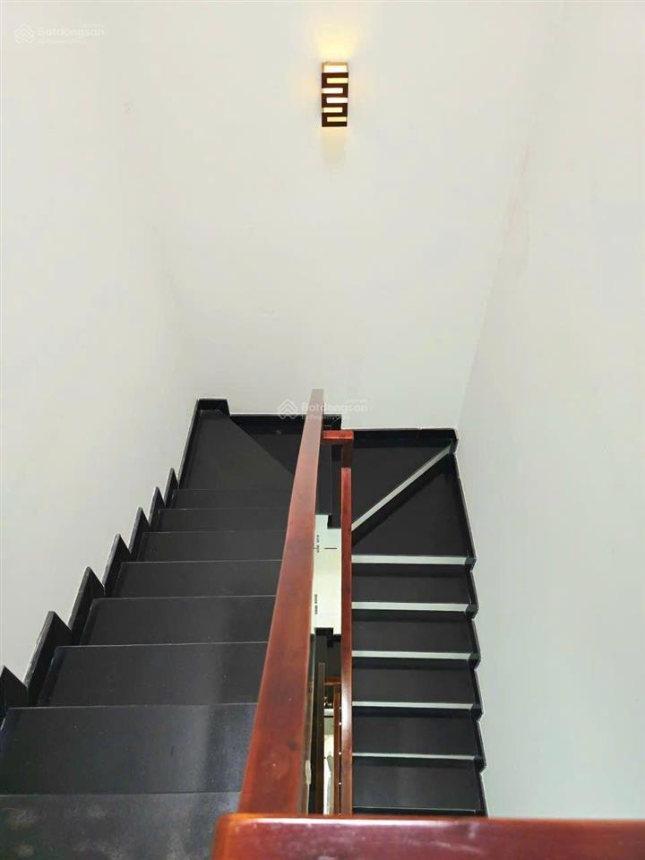 Bán nhà 1 trệt 2 lầu, 51m2 dtsd giá 4.7 tỷ tl, sổ riêng, hoàn công đủ, chủ cực kỳ thiện chí