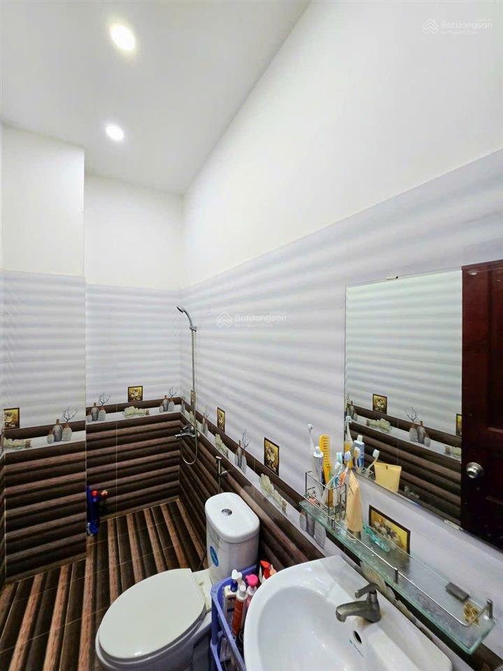 Bán nhà 1 trệt 2 lầu, 51m2 dtsd giá 4.7 tỷ tl, sổ riêng, hoàn công đủ, chủ cực kỳ thiện chí