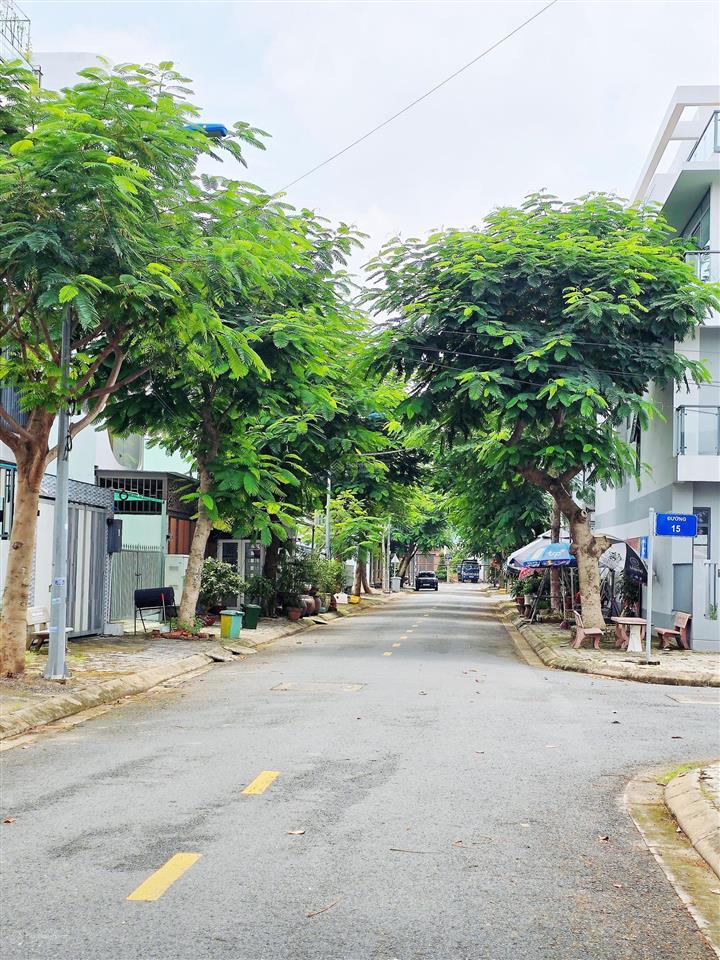 Bán đất 6.3 tỷ 100m2, kdt đông tăng long, đường 13m thông, sổ hồng riêng, ko lỗi pt, vị trí đẹp