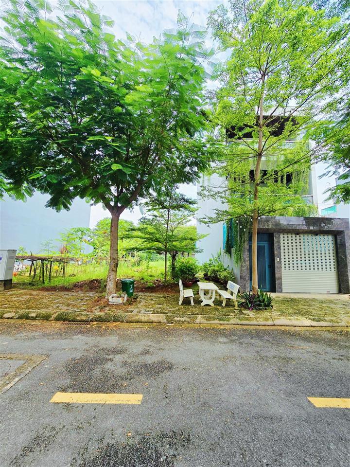 Bán đất 6.3 tỷ 100m2, kdt đông tăng long, đường 13m thông, sổ hồng riêng, ko lỗi pt, vị trí đẹp