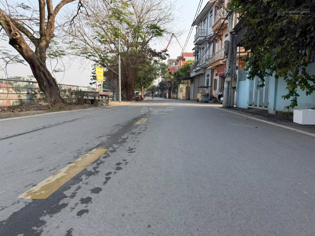 Chính chủ hạ giá lô đất mặt hồ võng xuyên, giá đầu tư