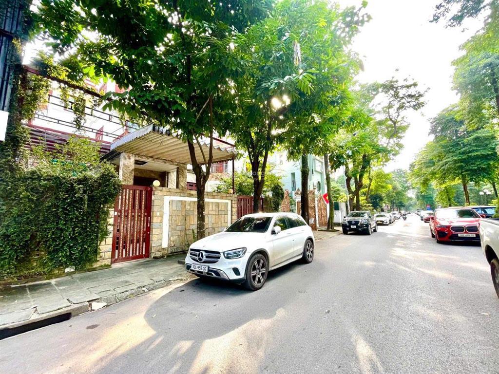Bán biệt thự quận hoàng mai 254m2, mặt tiền 12.5m