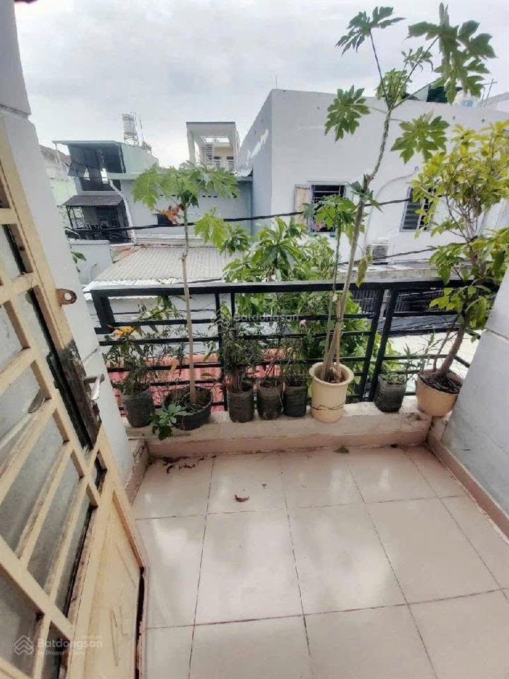 Bán nhà thủ đức hxh 2 tầng đs6 linh tây  dt 80m2(5x16)  chỉ 6.45 tỷ tl  sổ hoàn công đủ  3pn