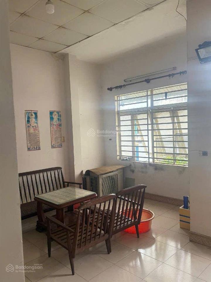 Bán nhà thủ đức hxh 2 tầng đs6 linh tây  dt 80m2(5x16)  chỉ 6.45 tỷ tl  sổ hoàn công đủ  3pn