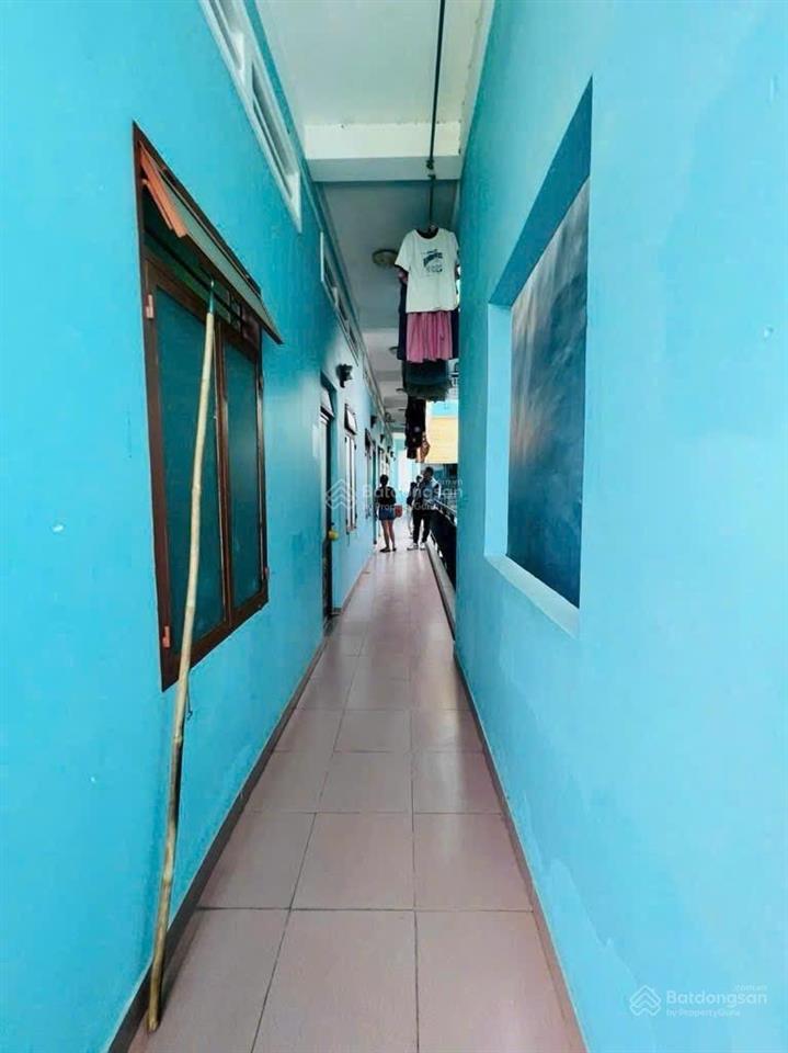 Căn hộ dịch vụ dòng tiền 90tr/tháng p. linh chiểu, tp thủ đức dt 215m2(8x23) chỉ  21.5 tỷ shr