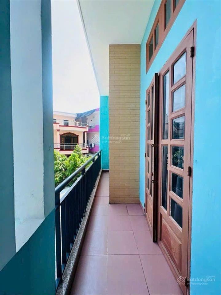 Căn hộ dịch vụ dòng tiền 90tr/tháng p. linh chiểu, tp thủ đức dt 215m2(8x23) chỉ  21.5 tỷ shr