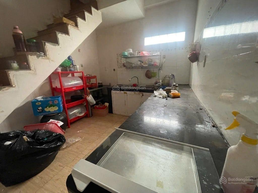 Nhà đẹp 2 tầng hẻm ô tôđường 20 linh đông thủ đức dt 100m2(5x20) chỉ 7 tỷ tl 3pn sổ hc