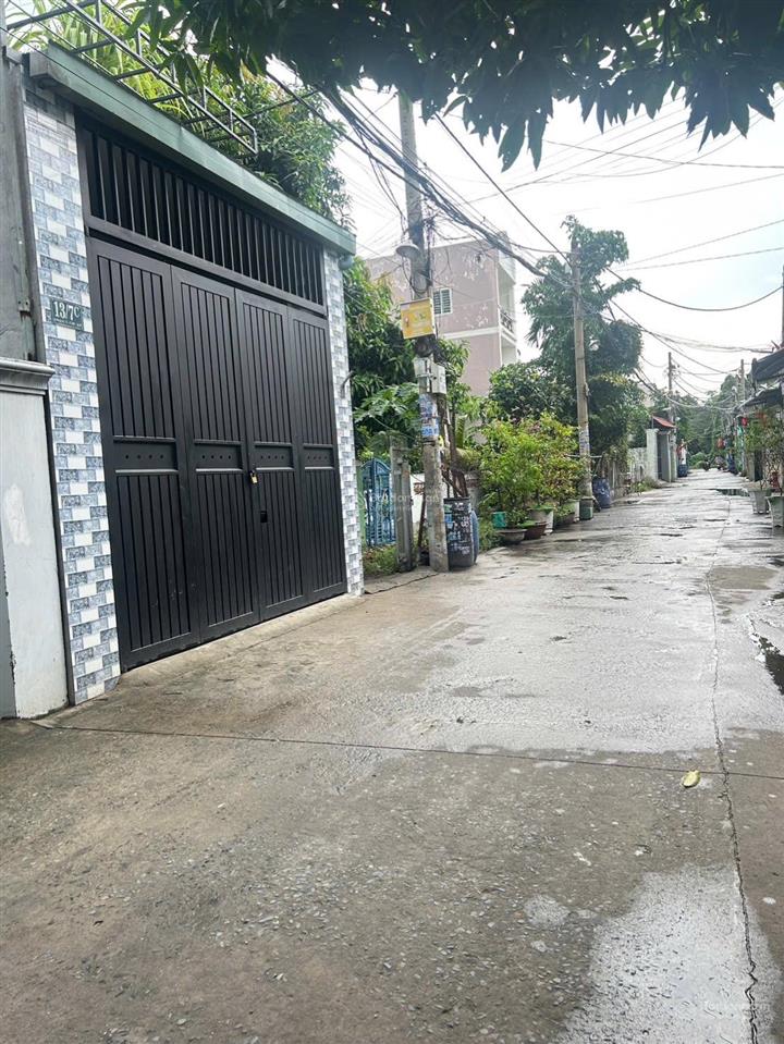 Bán nhà hiệp bình phước, đường xe tải, sổ hồng riêng hoàn công. dt ~ 50m² (4.2x11,5) chỉ 3.8 tỷ