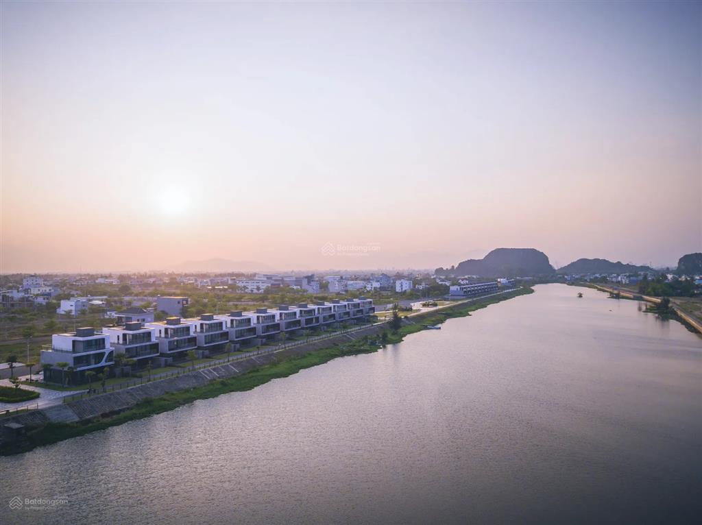 Hàng riêng! bán villas đẳng cấp nghỉ dưỡng, biệt thự one river dt 300m2, vận hành 200tr/tháng