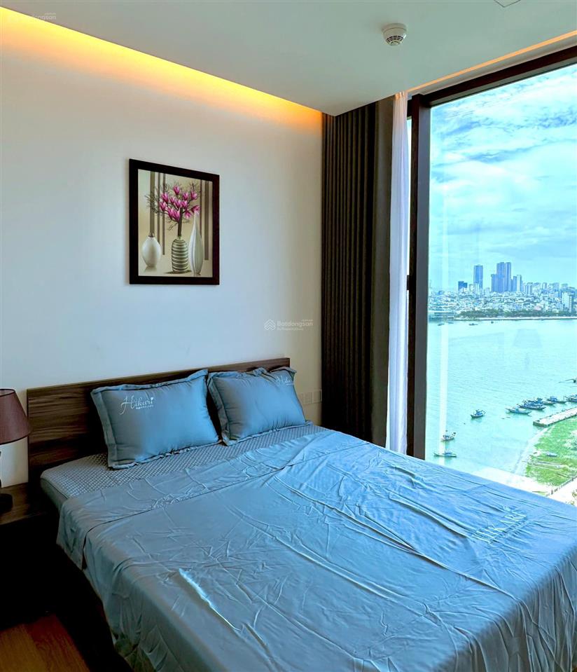 Bán nhanh căn 2pn, tầng cao, nội thất "cực xinh", view ngắm trọn pháo hoa giá chỉ nhỉnh 5 tỷ