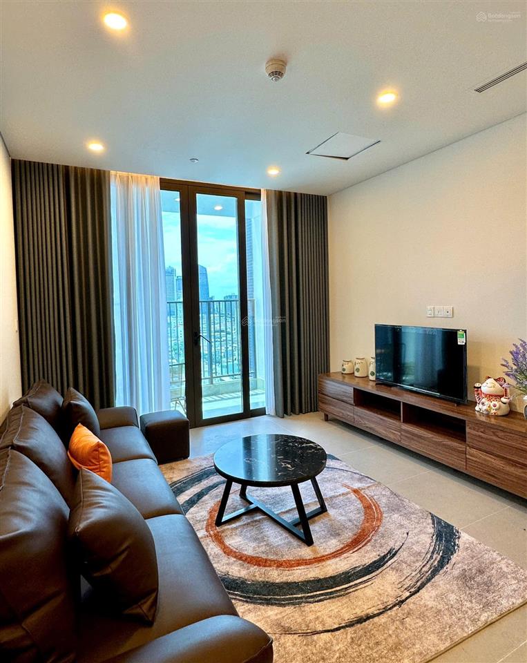 Bán nhanh căn 2pn, tầng cao, nội thất "cực xinh", view ngắm trọn pháo hoa giá chỉ nhỉnh 5 tỷ