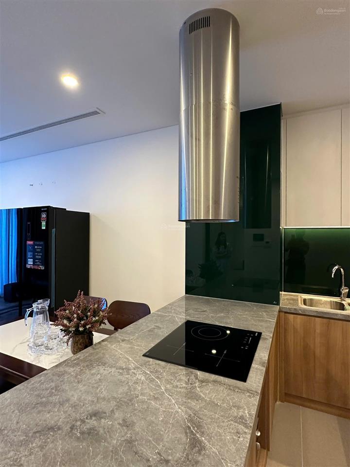 Bán nhanh căn 2pn, tầng cao, nội thất "cực xinh", view ngắm trọn pháo hoa giá chỉ nhỉnh 5 tỷ