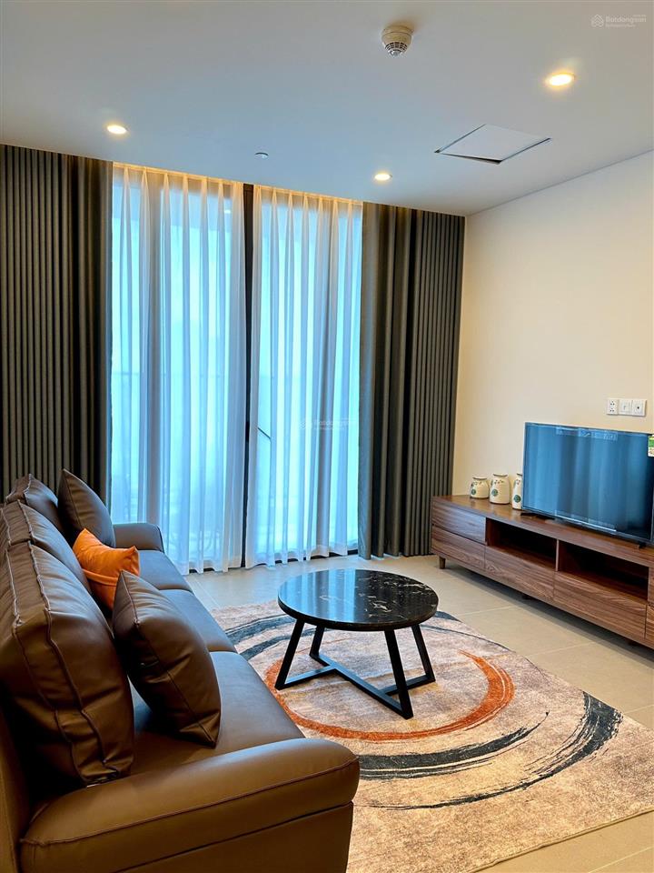 Bán nhanh căn 2pn, tầng cao, nội thất "cực xinh", view ngắm trọn pháo hoa giá chỉ nhỉnh 5 tỷ