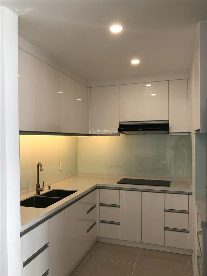 Cần tiền! ra hàng nhanh căn 2pn hướng nam mát rượi, full nội thất mới, sổ cất két giá chỉ 5,x tỷ