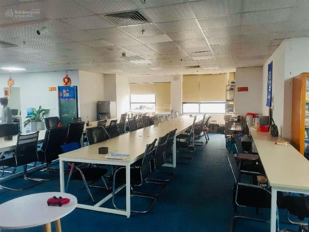 Nhỉnh 250 tỷ  đống đa, mặt phố, view hồ  tòa nhà 408m x 11t x 15m mặt tiền  0963 738 ***