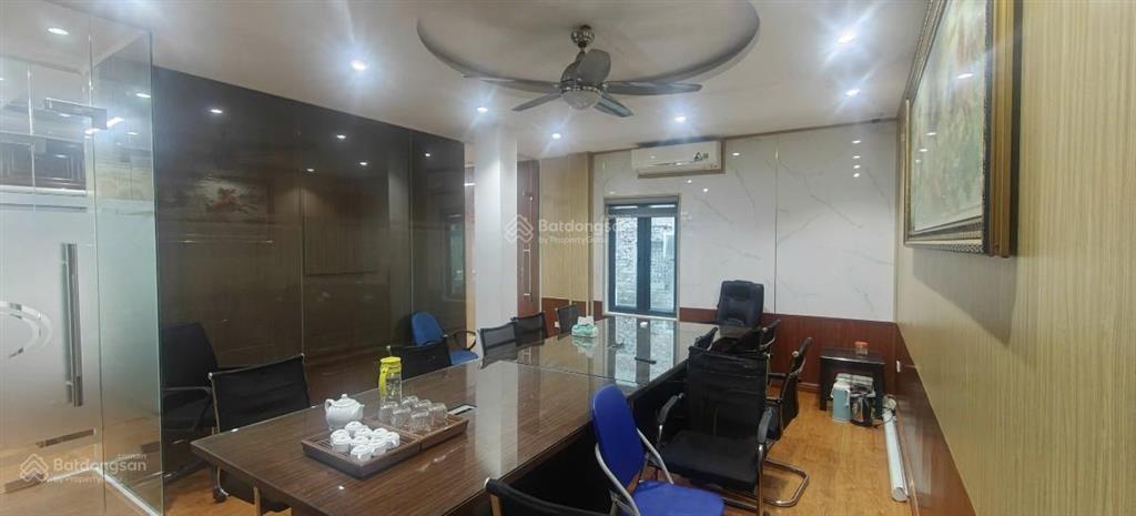 50 tỷ  phân lô, ô tô tránh, cạnh vinhomes riverside  ở vip, kinh doanh đỉnh