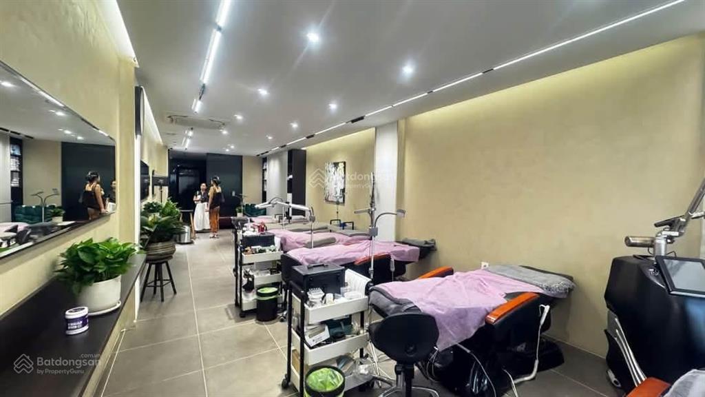 Nhình 40 tỷ  622 minh khai  shophouse 90m2 x 5t thang máy x 5m mặt tiền  0963 738 ***