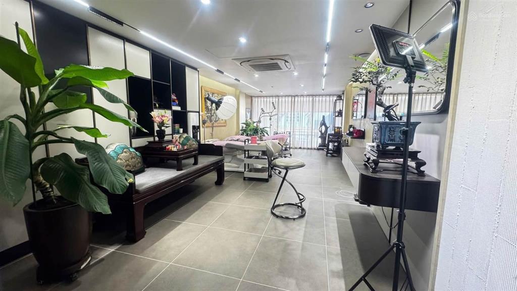 Nhình 40 tỷ  622 minh khai  shophouse 90m2 x 5t thang máy x 5m mặt tiền  0963 738 ***
